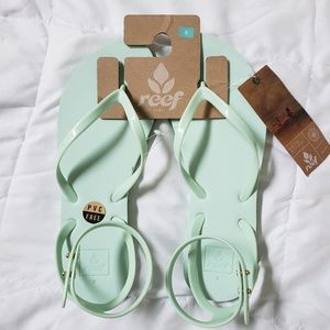 Reef Stargazer wrap flip flops